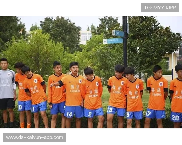 中超联赛青训公开课吸引大量少儿和家长参与